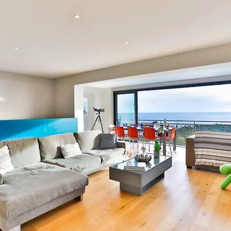 195m² Vue Parking