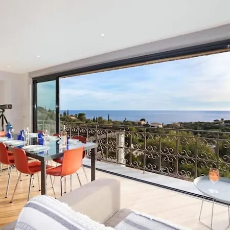 195m² Vue Parking *